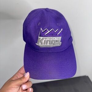 Vintage New Era Sacramento Kings Logo Athletic Snapback Hat / Cap